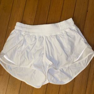 Lululemon Hotty Hots!